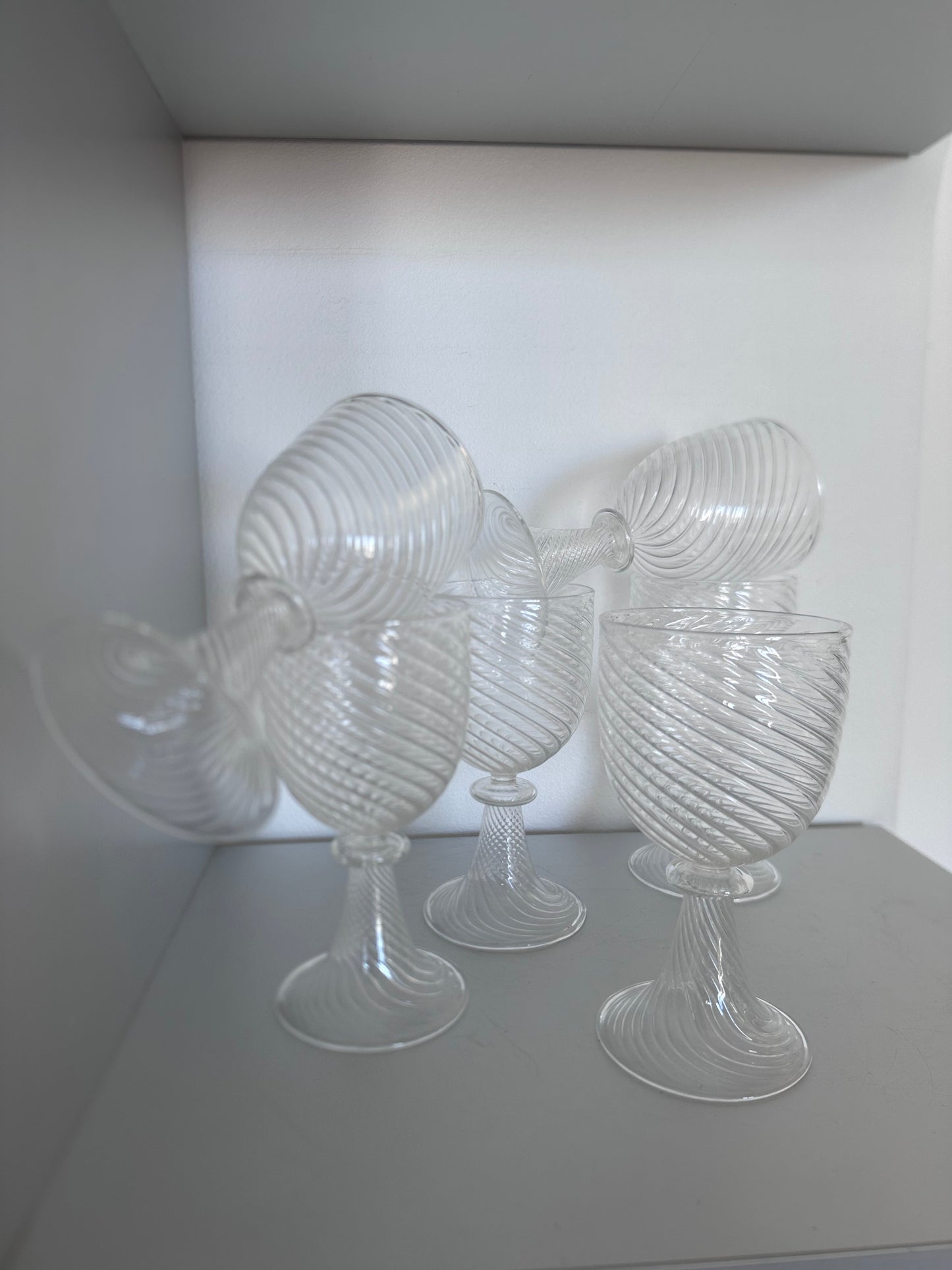 6 verres pied vintage italiens