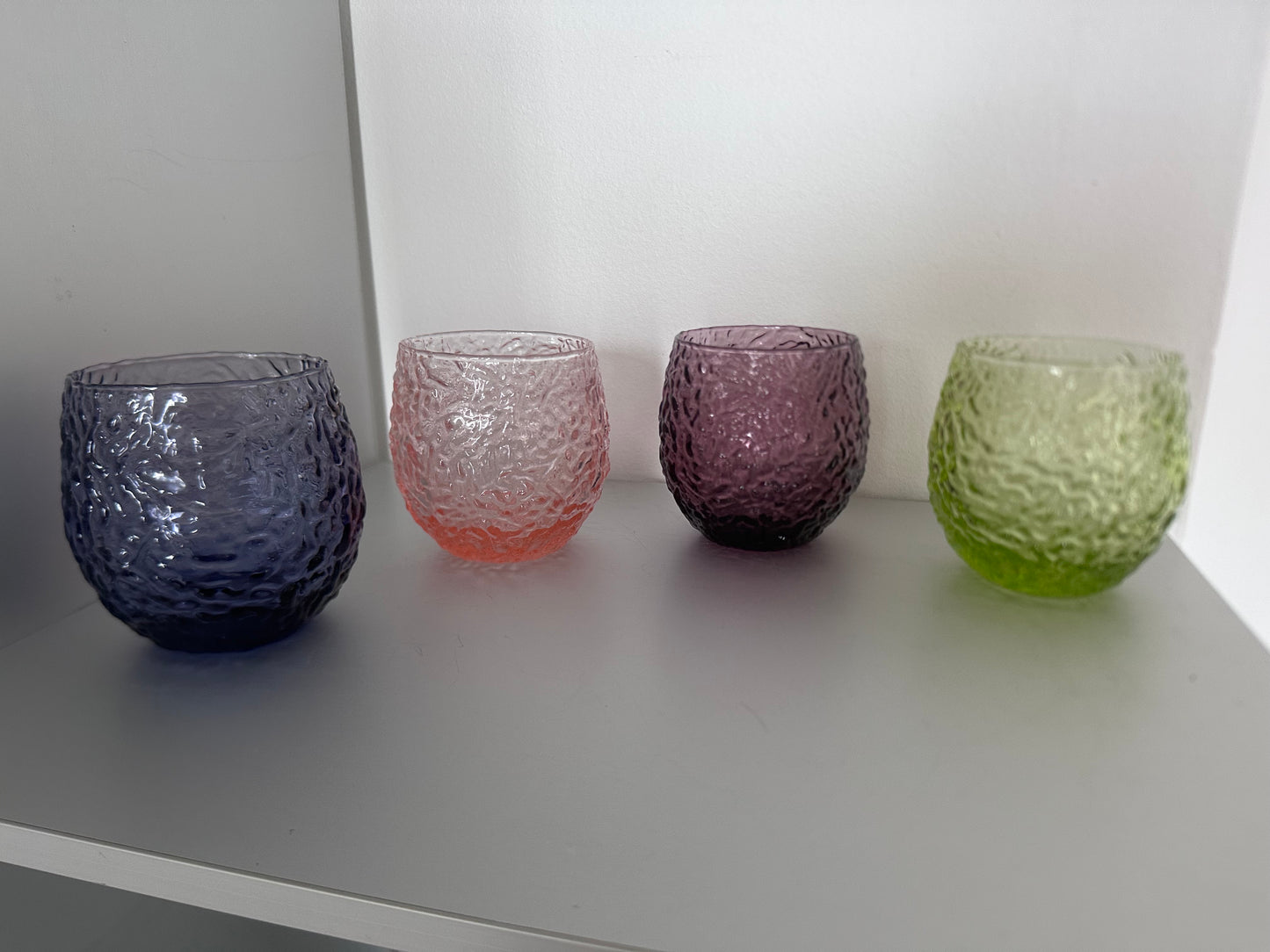 Lot de 12 verres à eau.