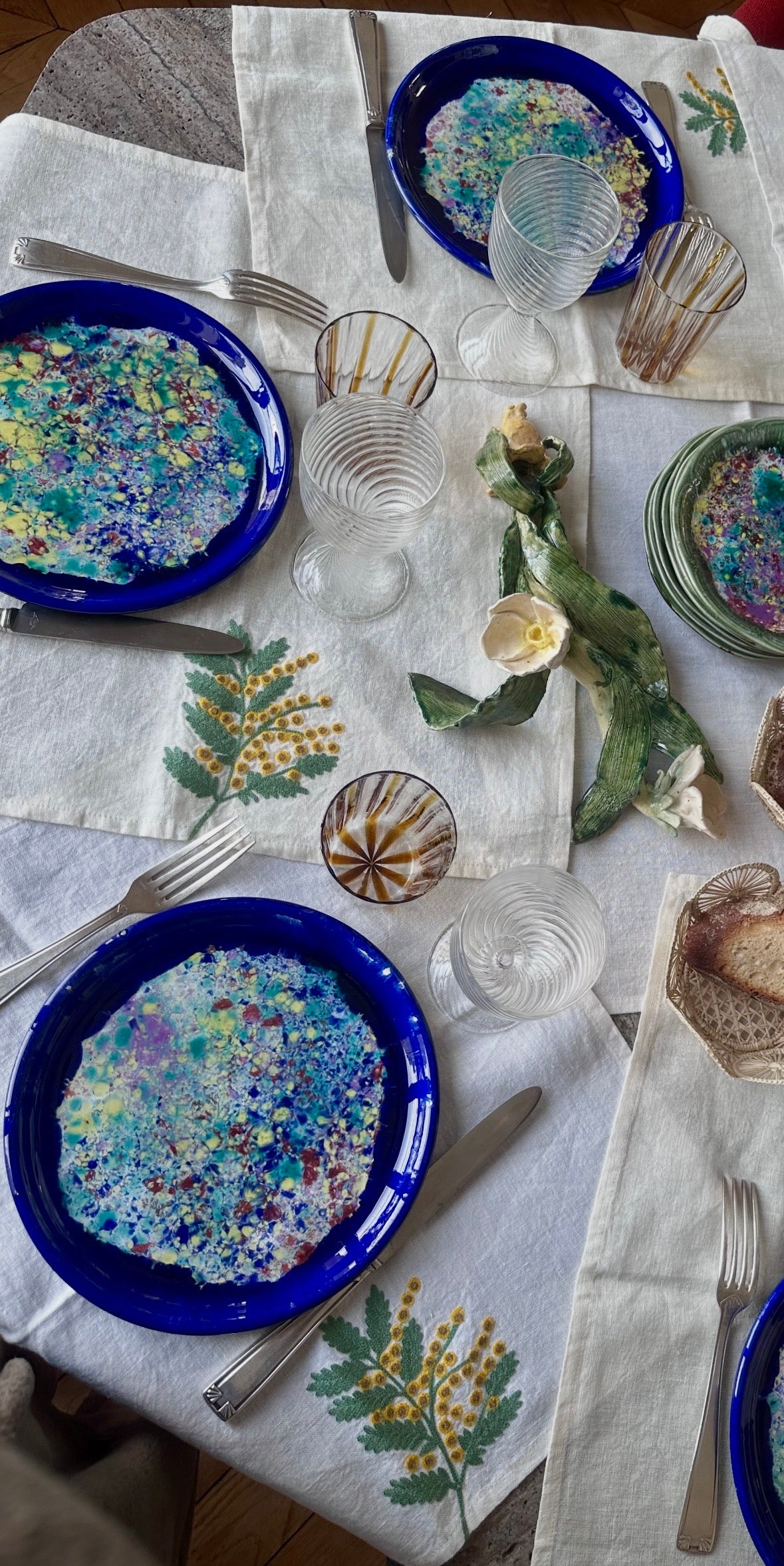 Assiettes plates